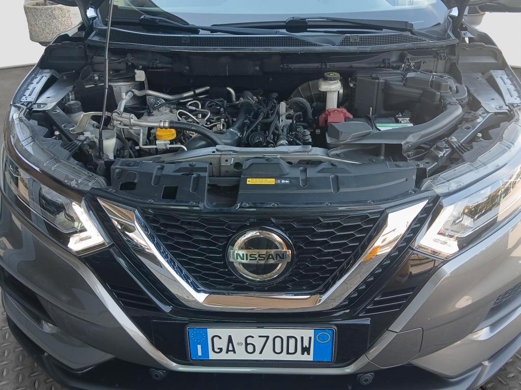 Nissan Qashqai 1.3 DIG-T 140 CV Business