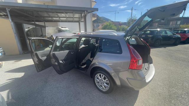 RENAULT Megane Mégane 1.5 dCi 110CV SporTour Luxe Km Certificati