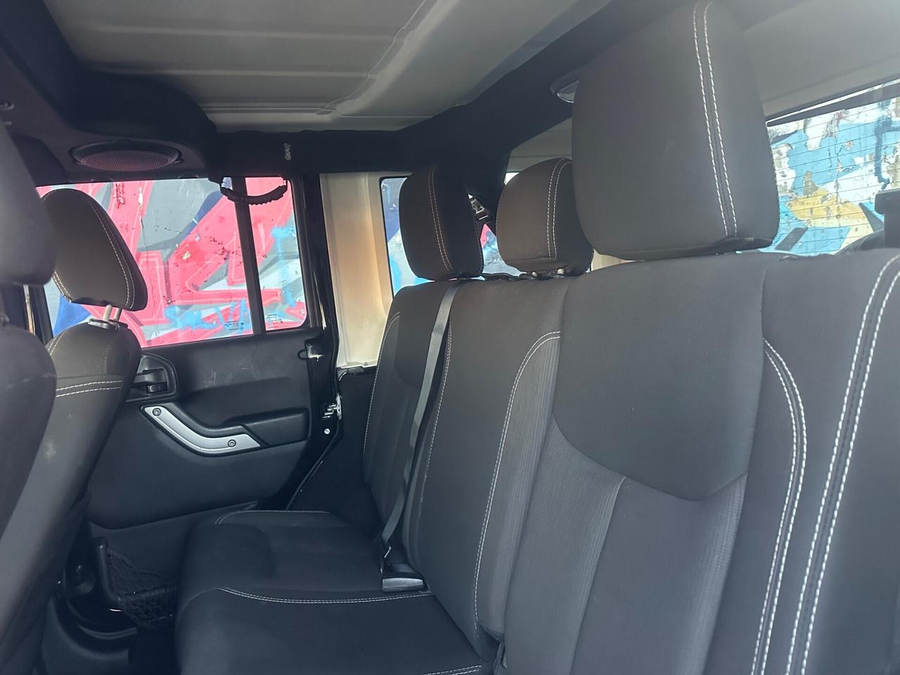 JEEP WRANGLER SAHARA 2.8 200CV AUTOM/NAVI