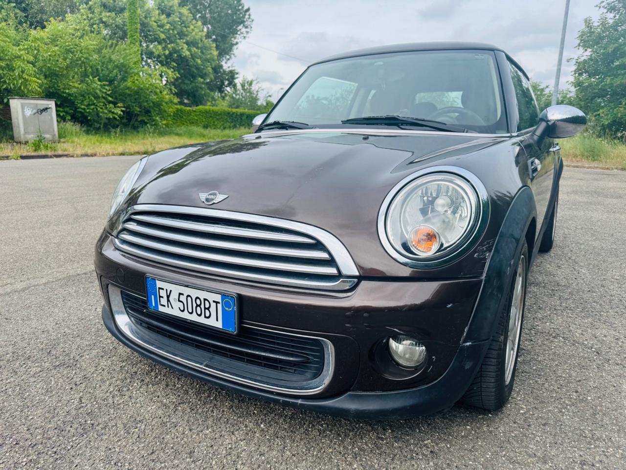 Mini 1.6 16V One (55kW) Hot Chocolate