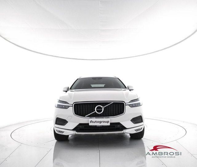 VOLVO XC60 B4 (d) AWD Geartronic Business Plus