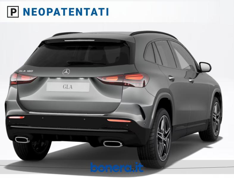 Mercedes GLA 180 180 AMG Line Extra 7G-DCT