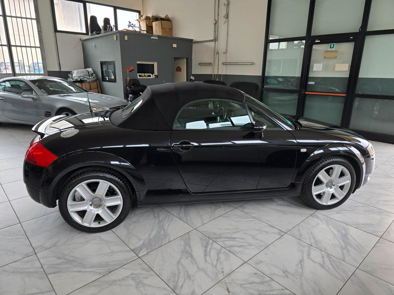 Audi TT Roadster 1.8 T 20V 179 CV cat