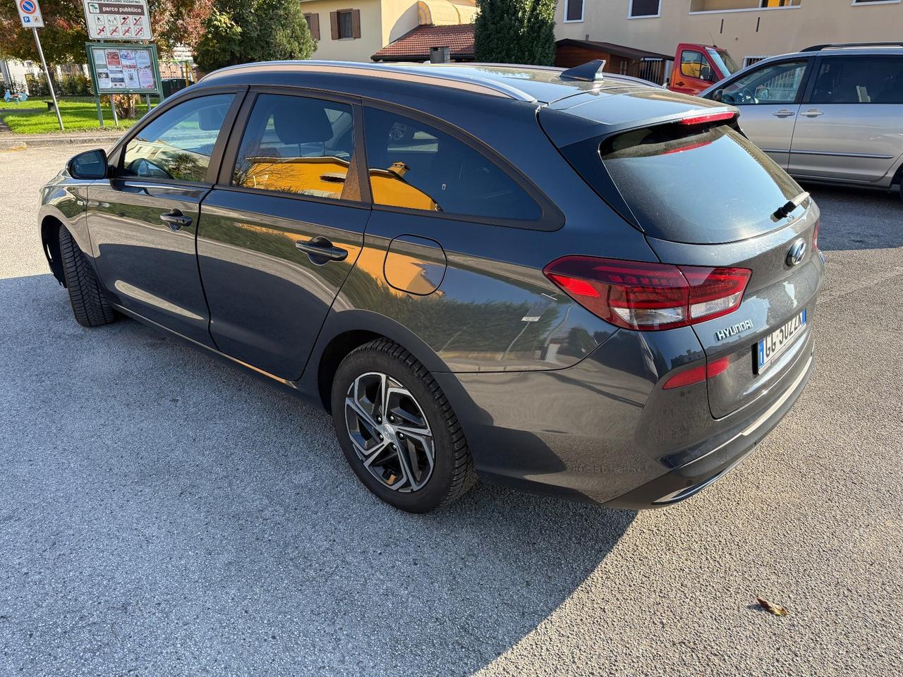 Hyundai i30 Wagon 1.6 CRDi 136 CV 48V DCT Prime
