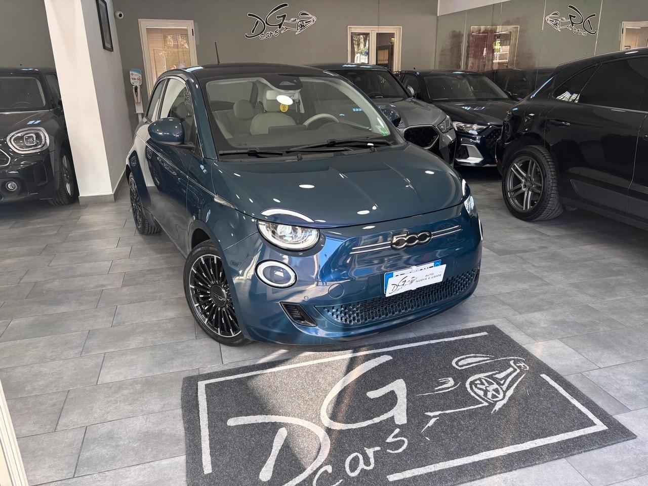 FIAT 500E "LA PRIMA" 42KWH TETTO-NAVI