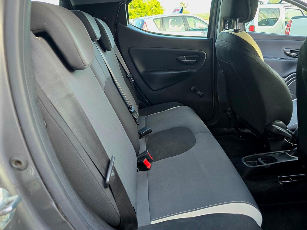 Lancia Ypsilon 1.2 69 CV GPL Ecochic Elefantino