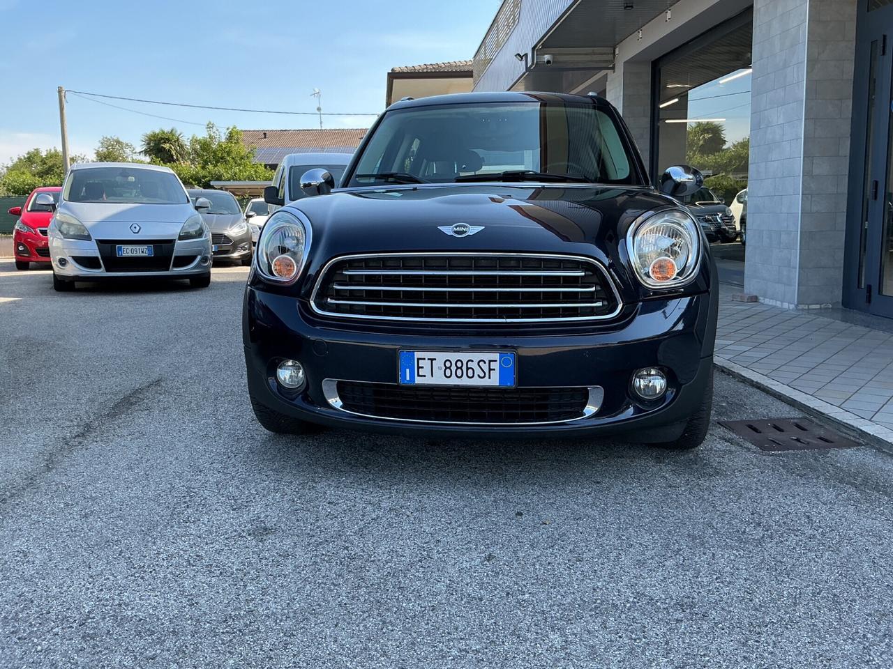 Mini Cooper Countryman 2.0 Diesel Automatica Neopatentati