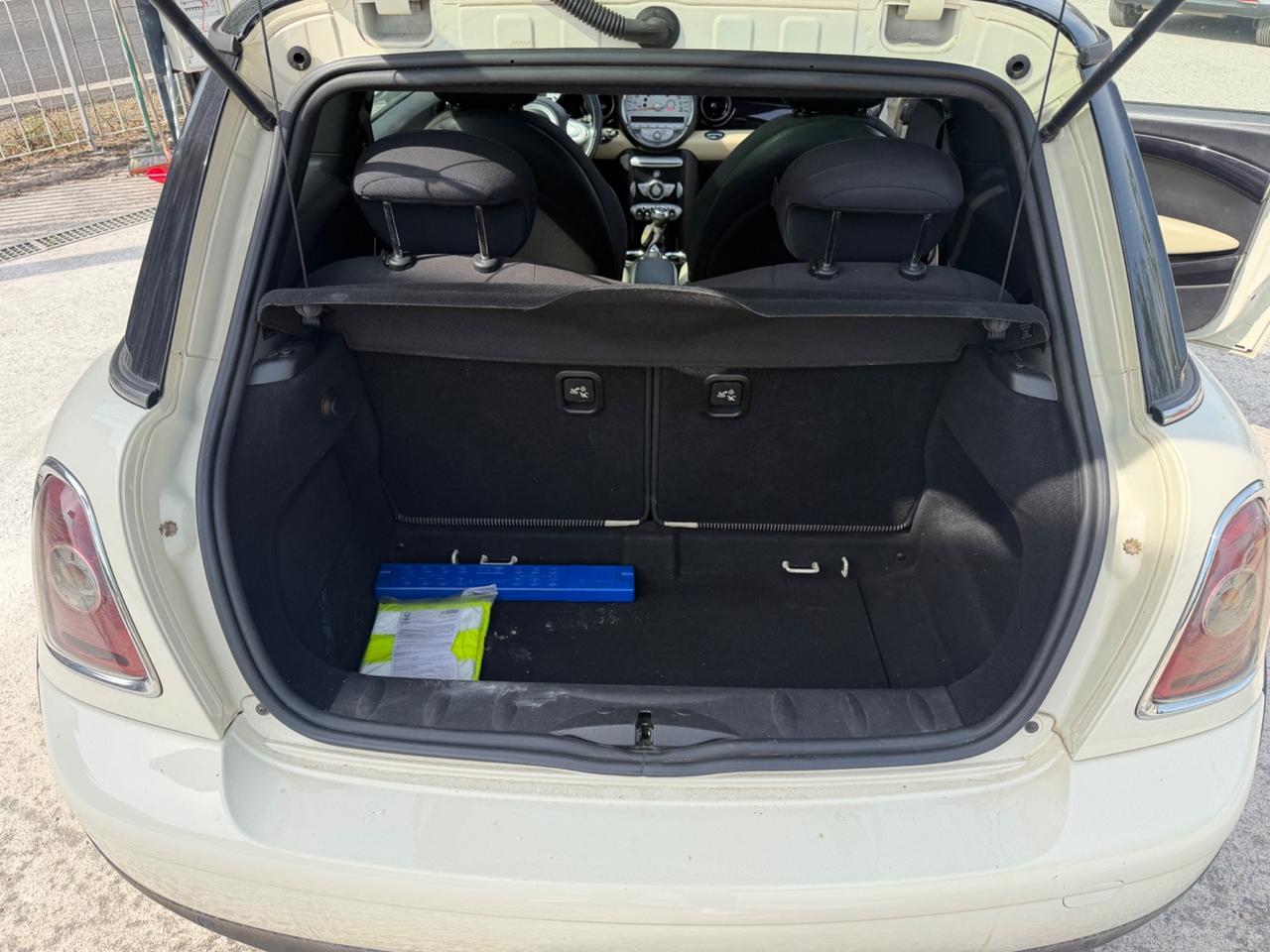 Mini 1.6 16V Cooper D