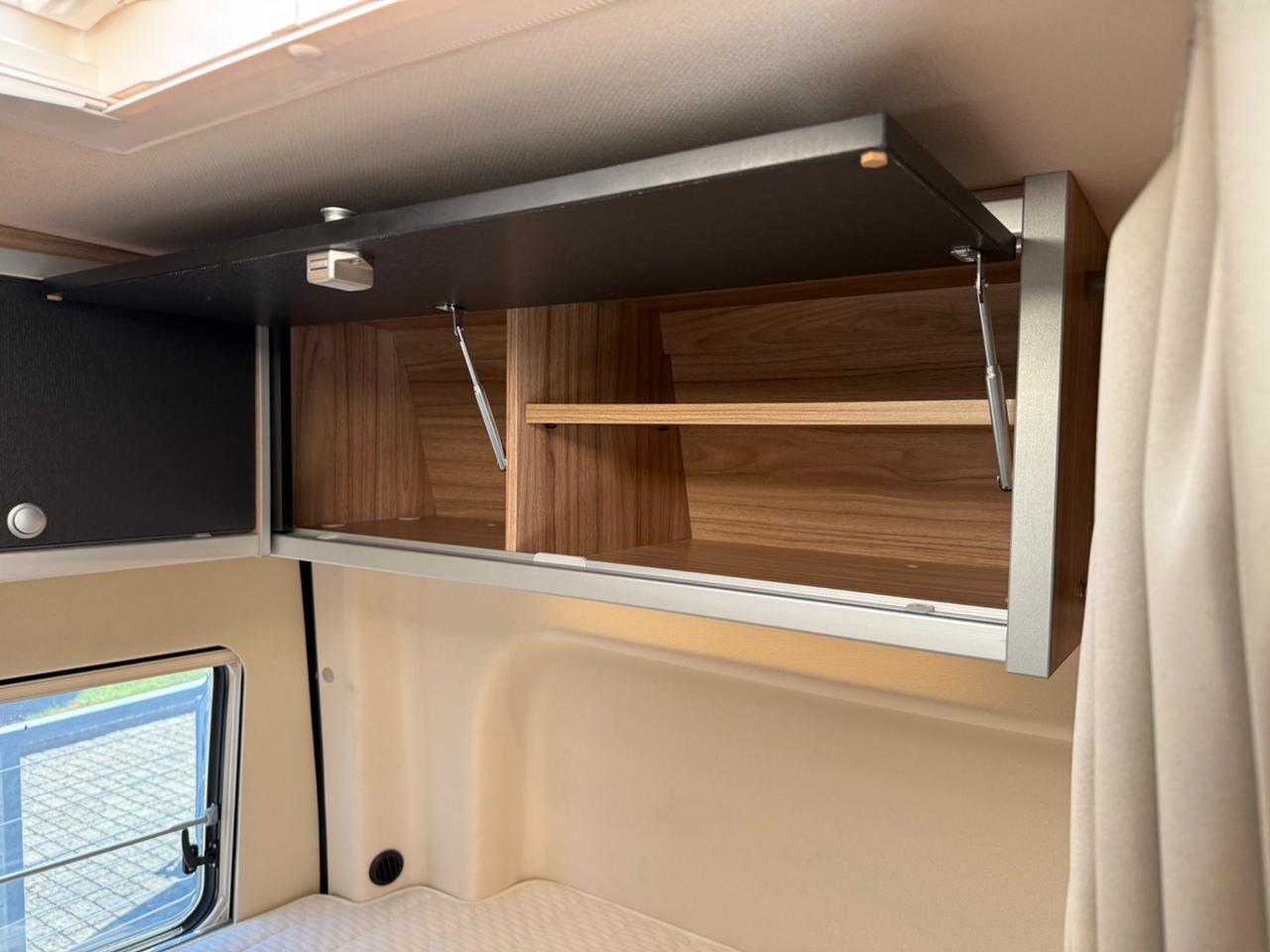 HYMER GRAND CANYON S CROSSOVER 5.93 MERCEDES AUTOMATICO