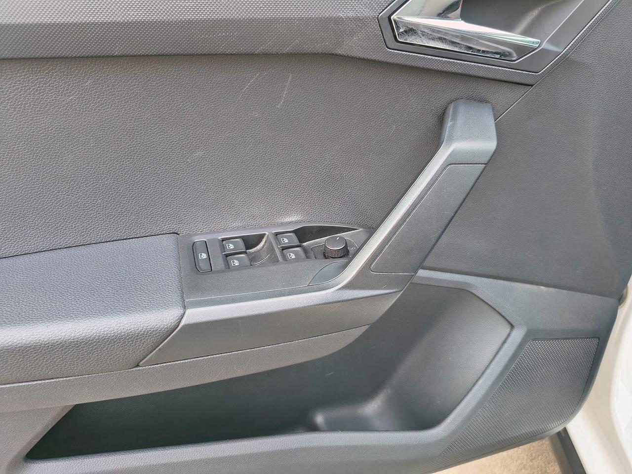 SEAT ARONA 1.0 BENZINA 100.000 KM ANNO 2020