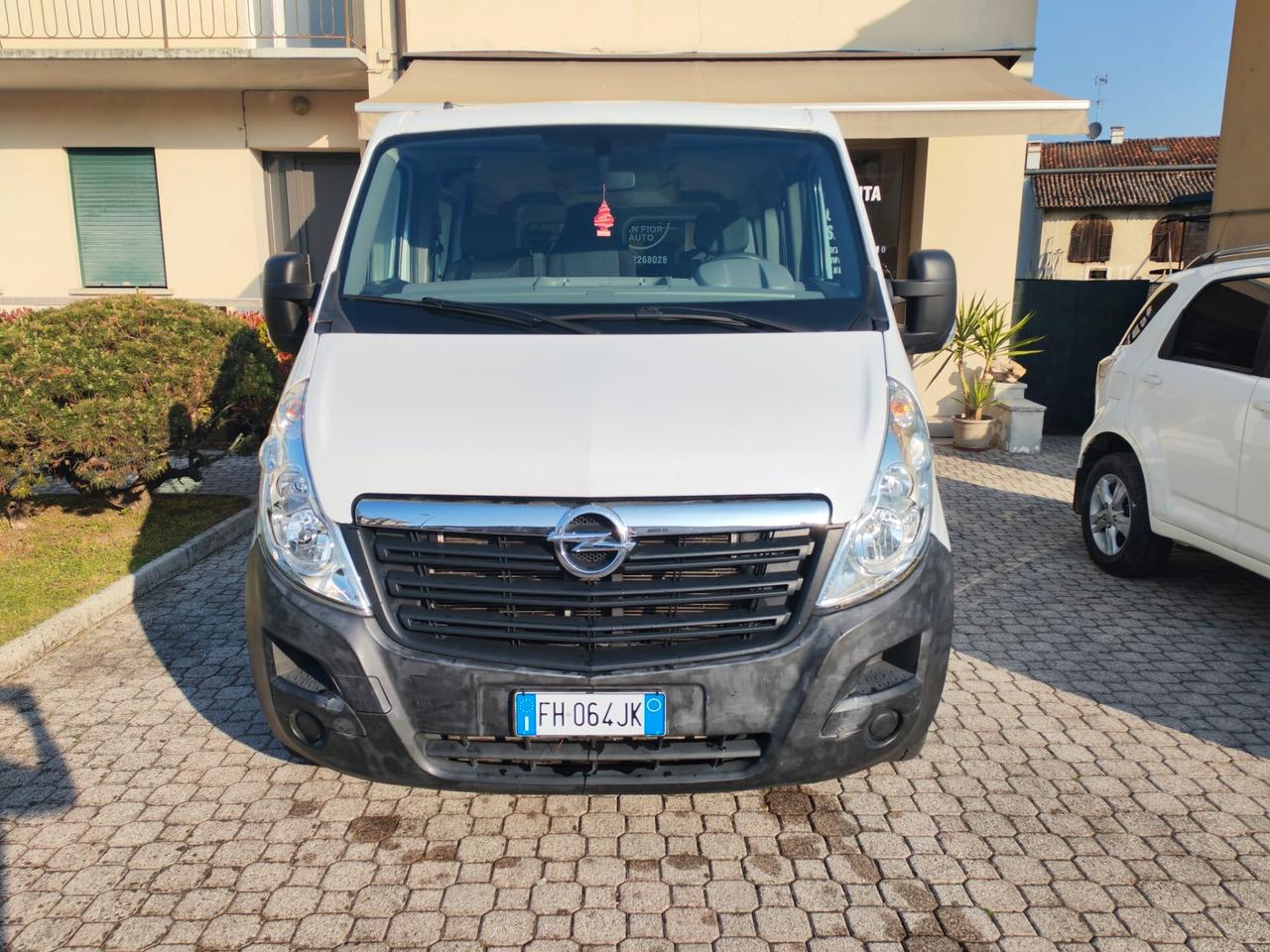 OPEL MOVANO 9 POSTI TRASPORTO PERSONE