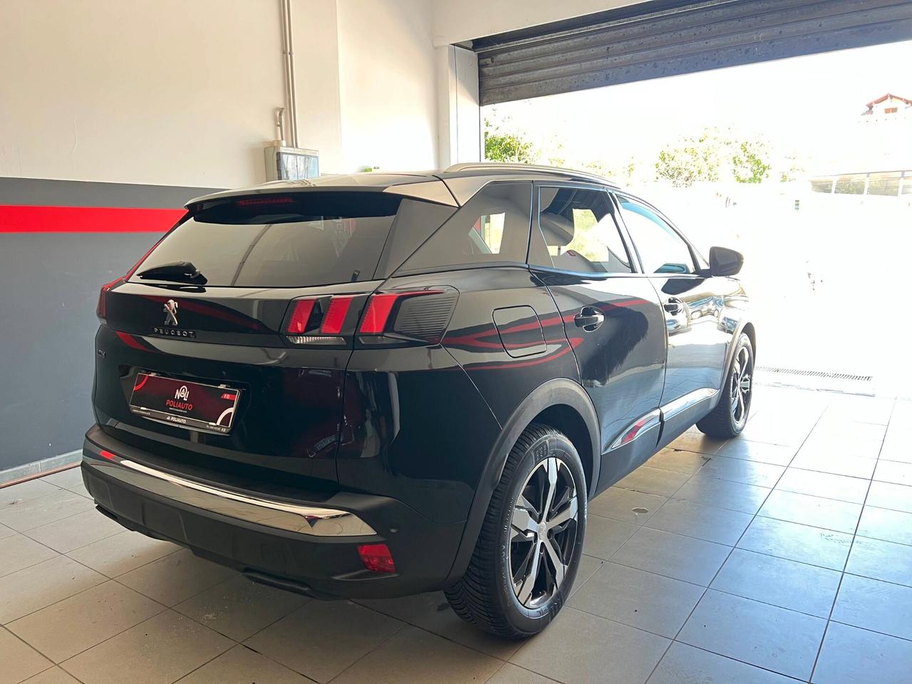 Peugeot 3008 BlueHDi 150 S&S Business