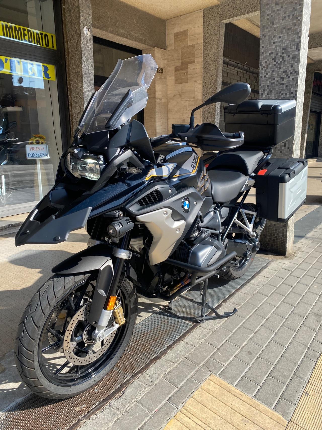 Bmw R 1250 GS Exclusive anno 2019 km 19000 Moto Come Nuova!