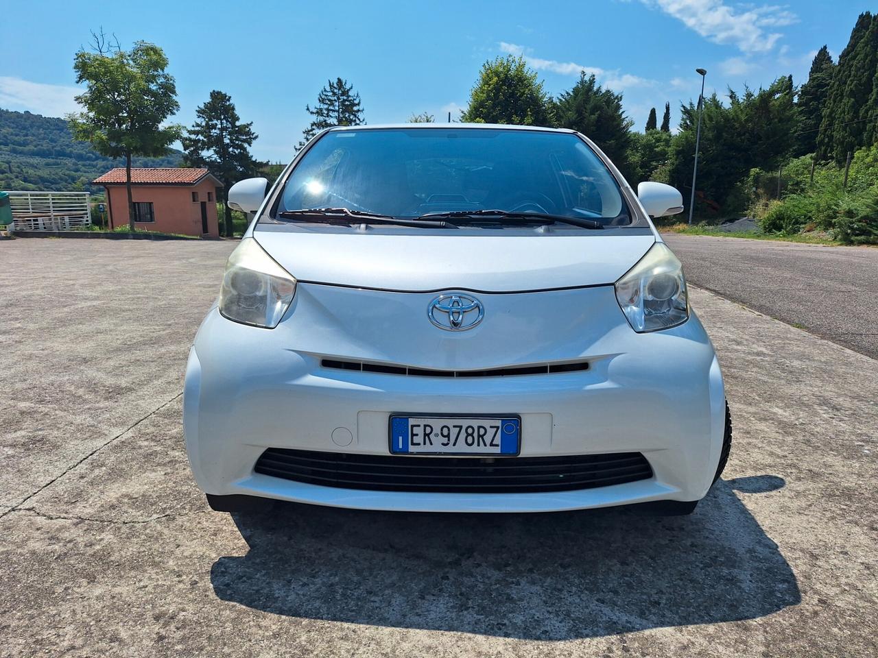 Toyota iQ 1.0 CVT Trend CAMBIO AUTOMATICO