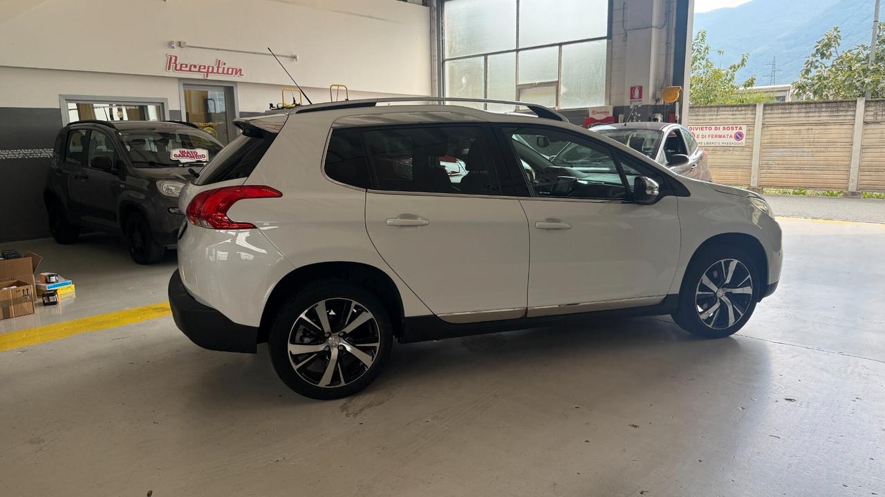 Peugeot 2008 BlueHDi 120 S&S Allure