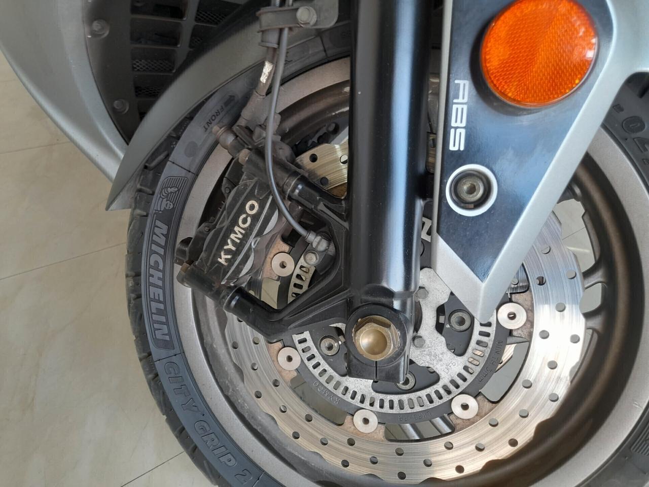 Kymco Xciting 400i