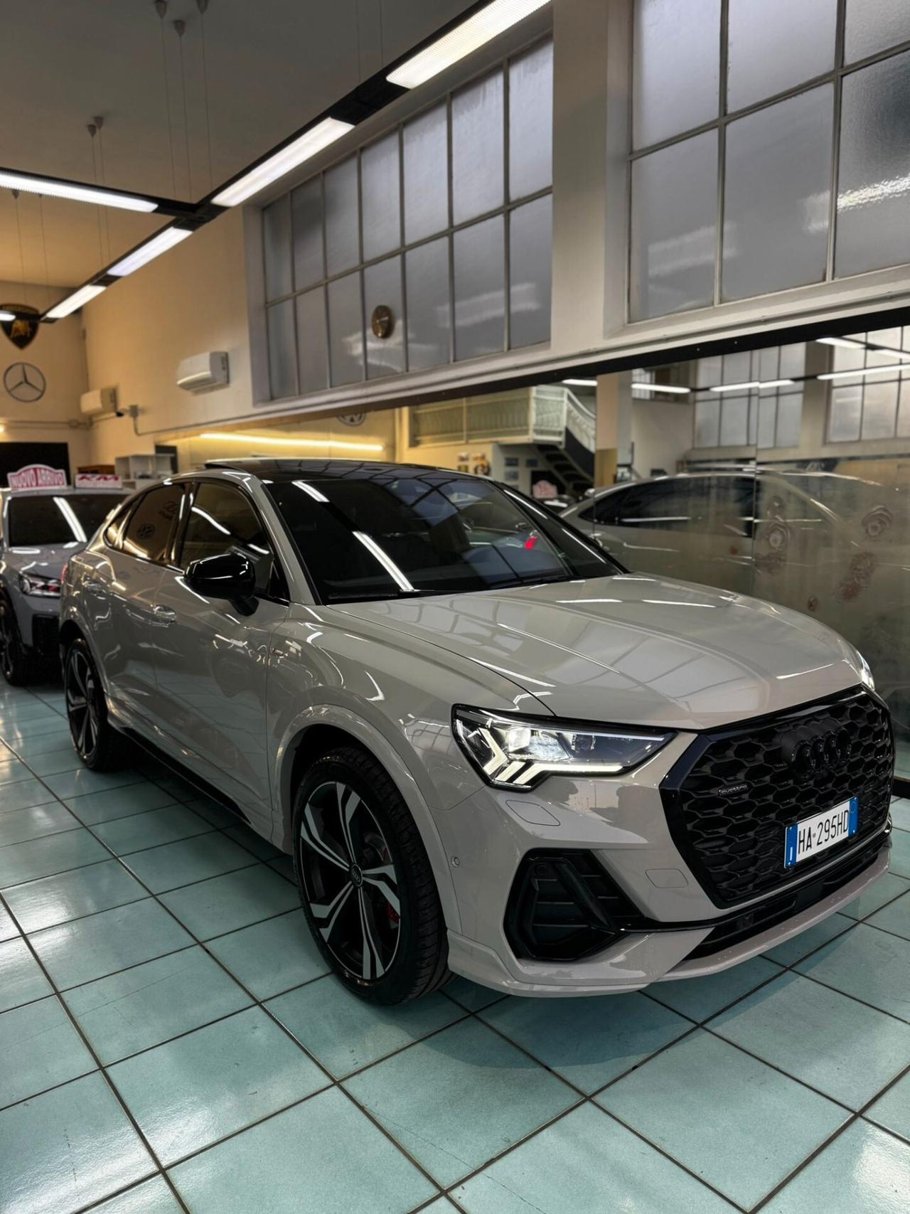 Audi Q3 SPB 45 TFSI quattro S tronic line edition