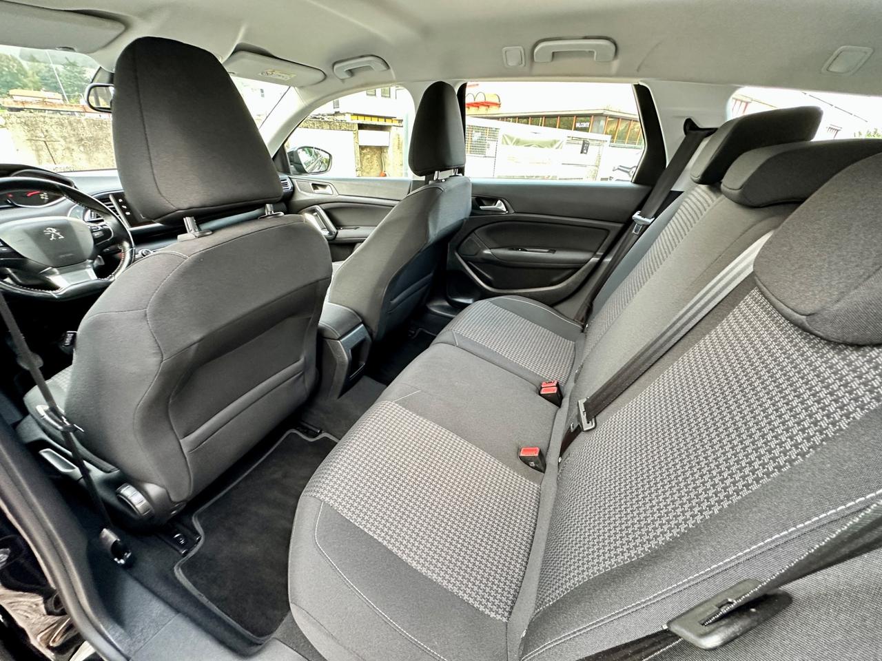 Peugeot 308 BlueHDi 120 S&S SW 2018