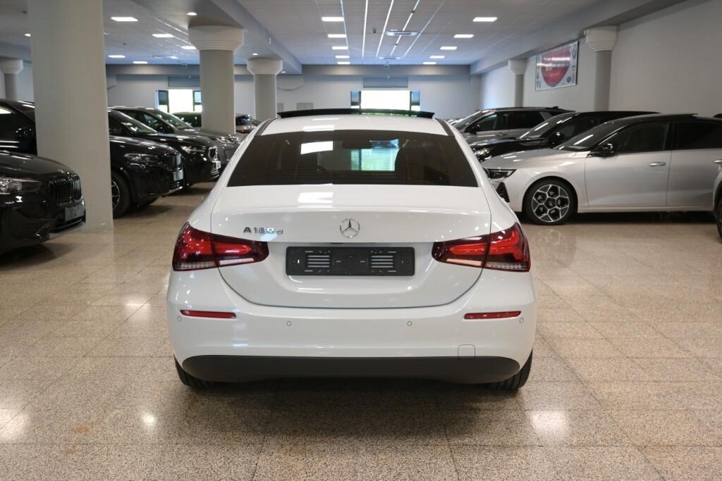 MERCEDES-BENZ A 180D SEDAN 115CV AUTOM. BUSINESS SOLUTION PLUS