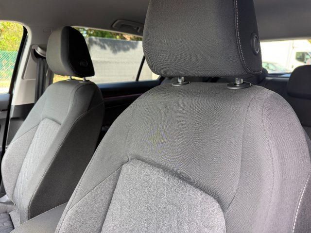 VOLKSWAGEN Golf 1.5 TSI 204CV EHYBRID PLUG-IN DSG UNIPROPRIETARIO