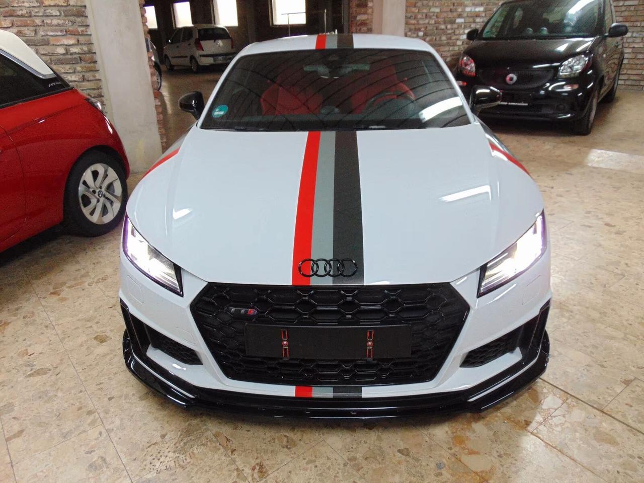 Audi TTS Coupé TFSI quattro S tronic sport attitude