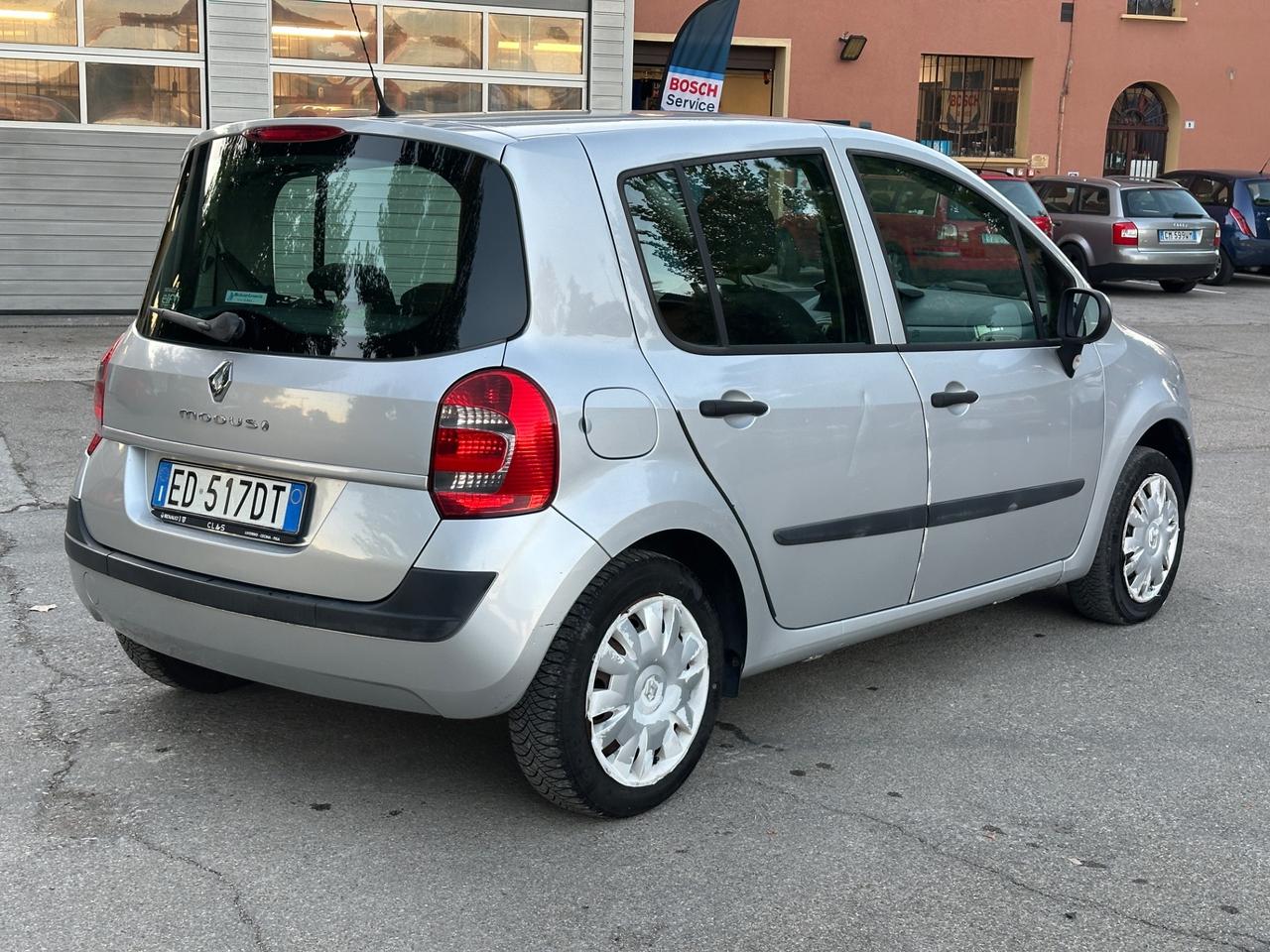 Renault Modus Grand 1.2 16V Dynamique