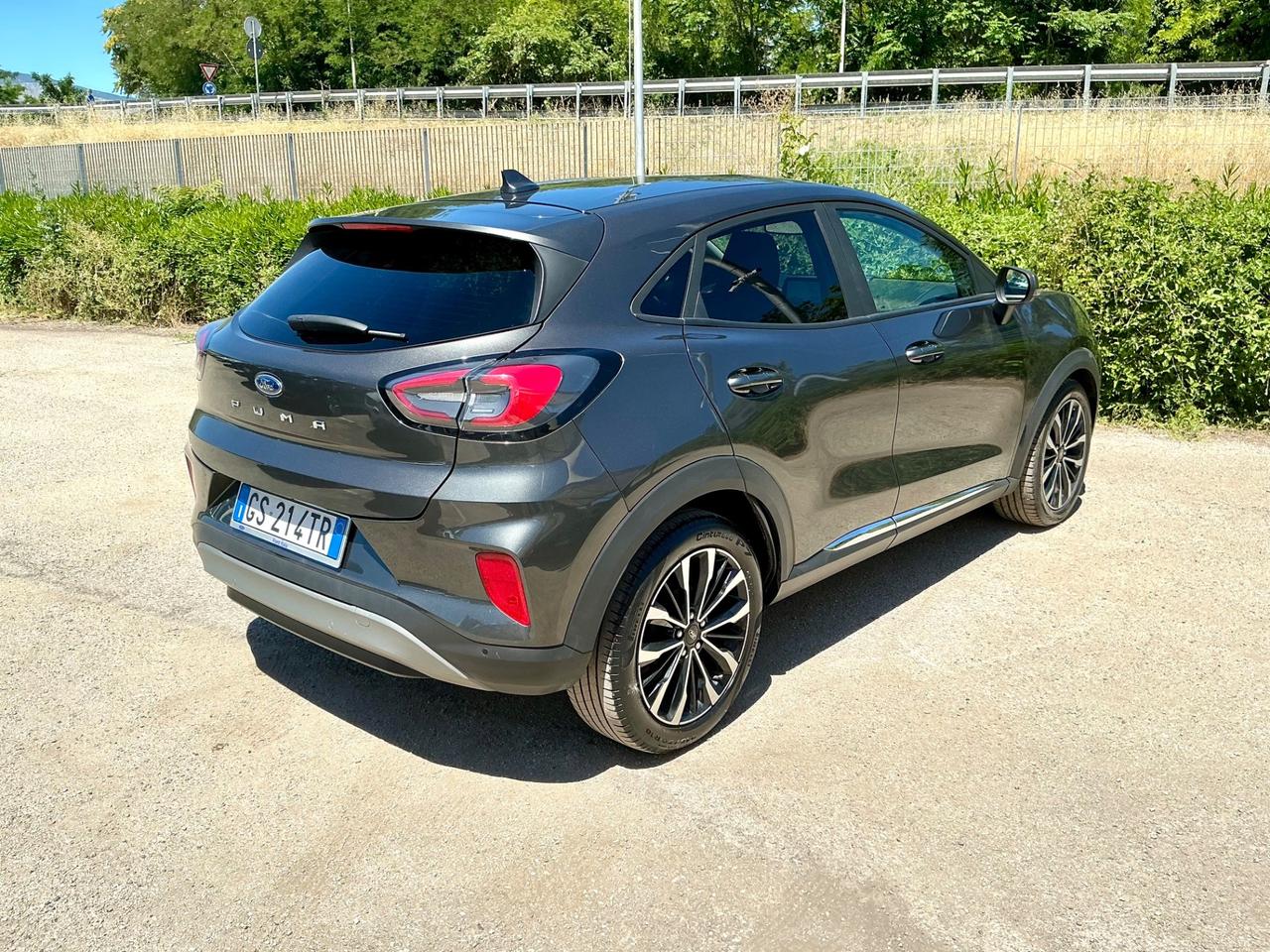 Ford Puma 1.0 EcoBoost Hybrid 125 CV Titanium
