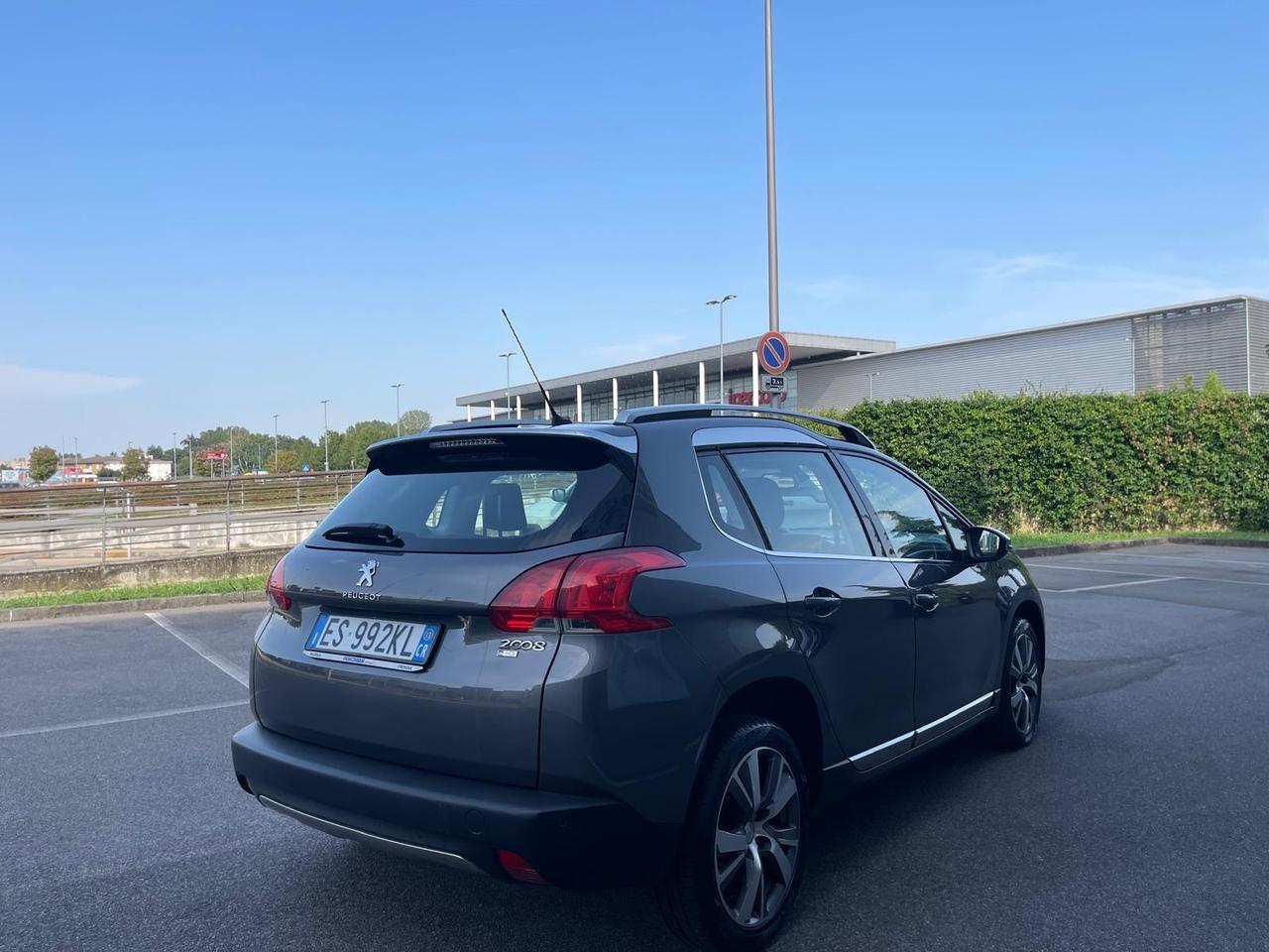 Peugeot 2008 1.6 e-HDi 92 CV Stop&Start Active