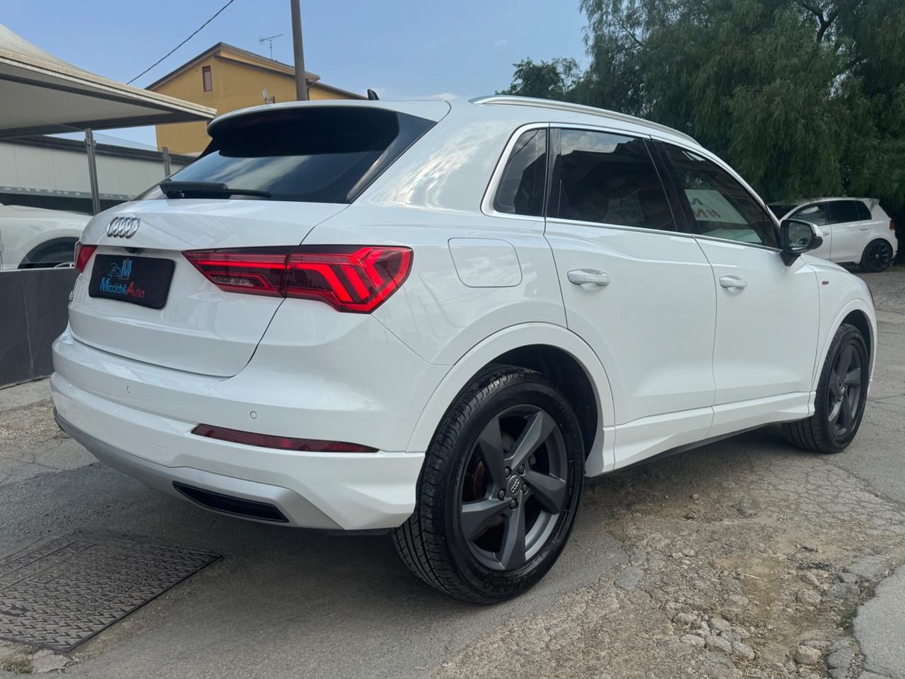 AUDI Q3 40 TDI 190 CV QUATTRO S-LINE EDITION