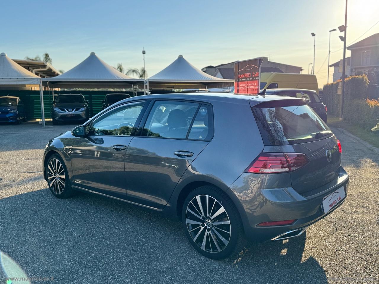 VOLKSWAGEN Golf 1.6 TDI 115CV DSG 5p. Highline BMT