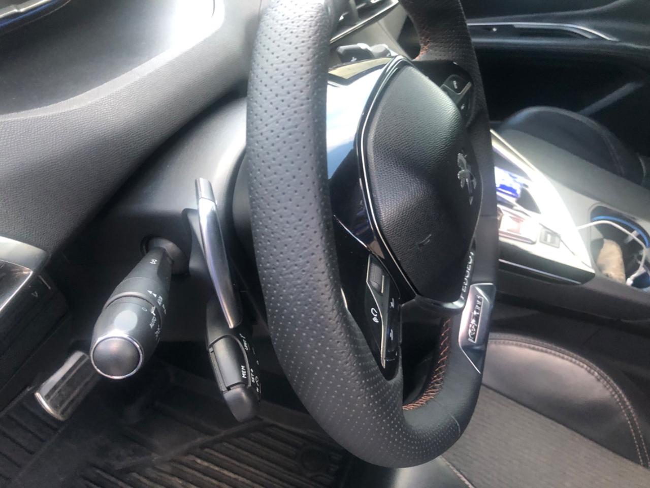 Peugeot 3008 BlueHDi 120cv GT Line Auto Full led Virtual