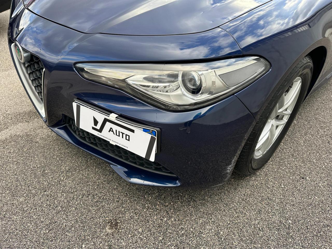 Alfa Romeo Giulia 2.2 t Business 160cv auto