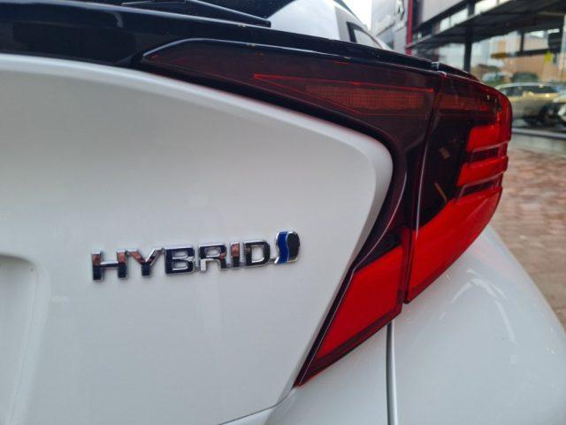 TOYOTA C-HR 2.0 HYBRID STYLE E-CVT