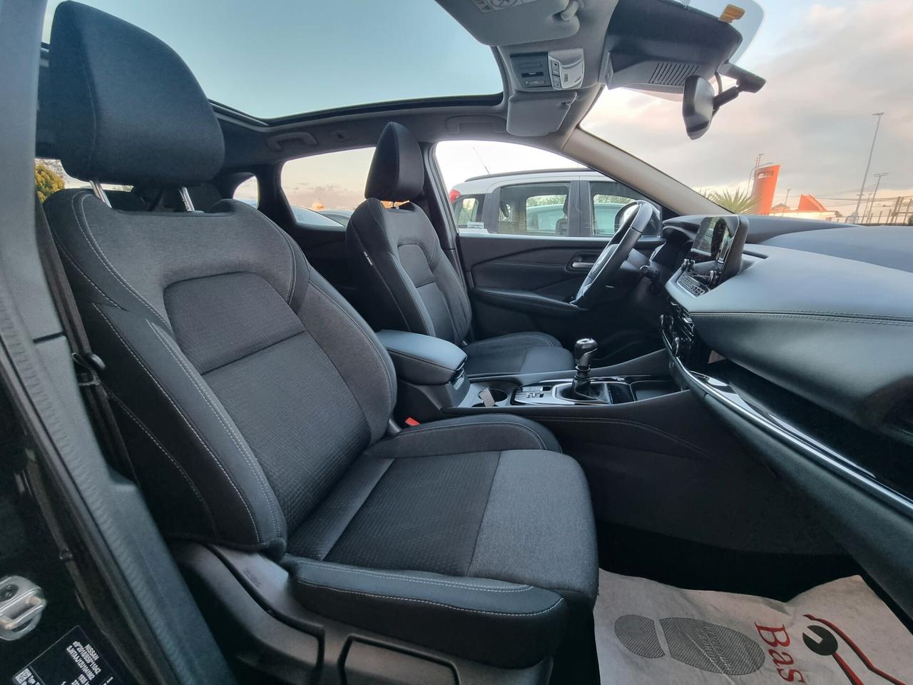 Nissan Qashqai MHEV 140 CV N-Connecta TETTO PANORAMICO