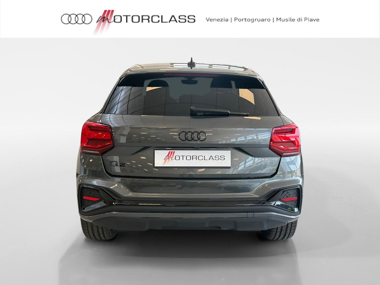 Audi Q2 35 2.0 tdi identity black s tronic