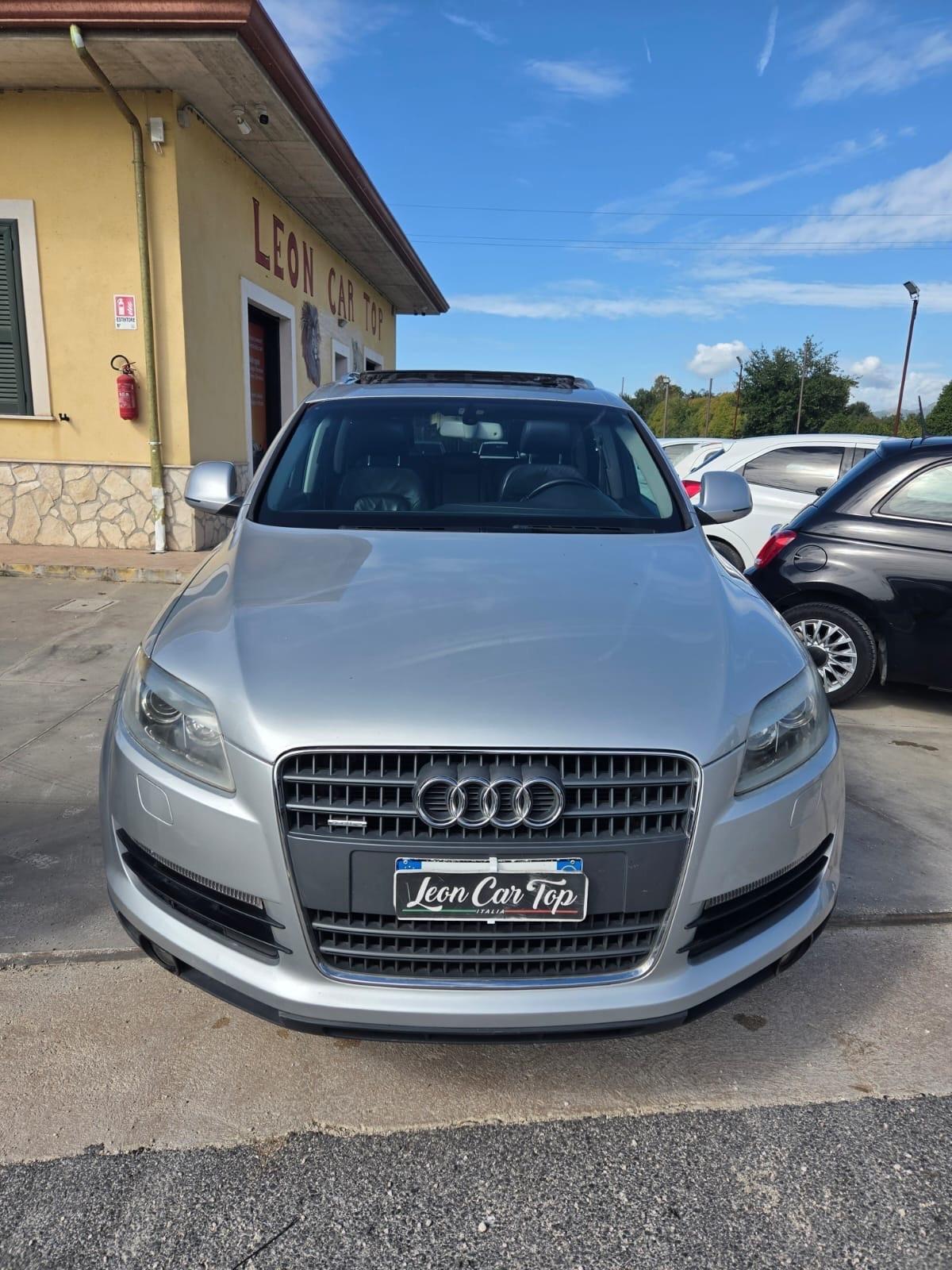 Audi Q7 3.0 V6 TDI 233CV quattro tiptronic km 160 mila unico proprietario