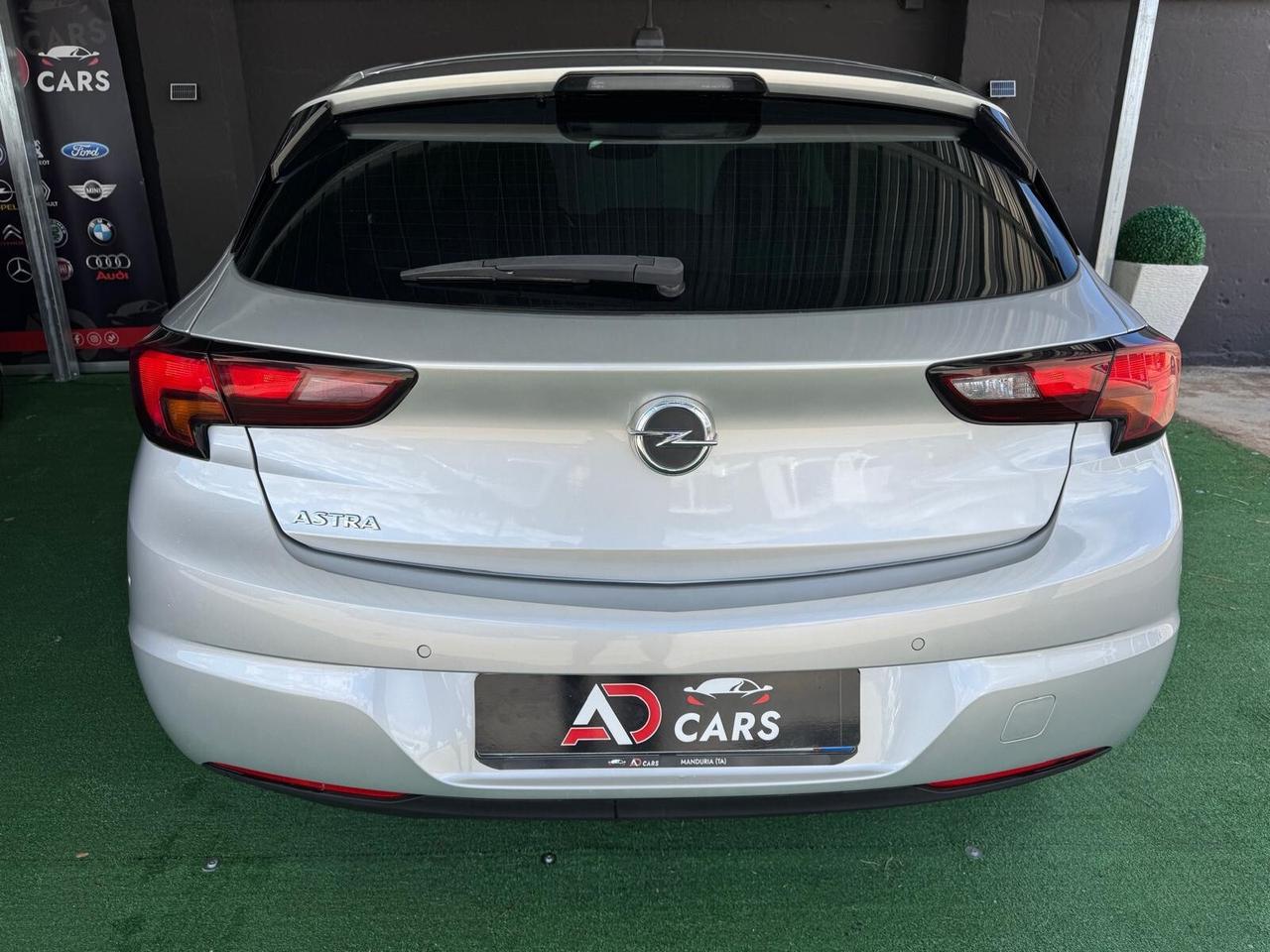 Opel Astra 1.5 CDTI 122 CV S&S 5 porte GS Line