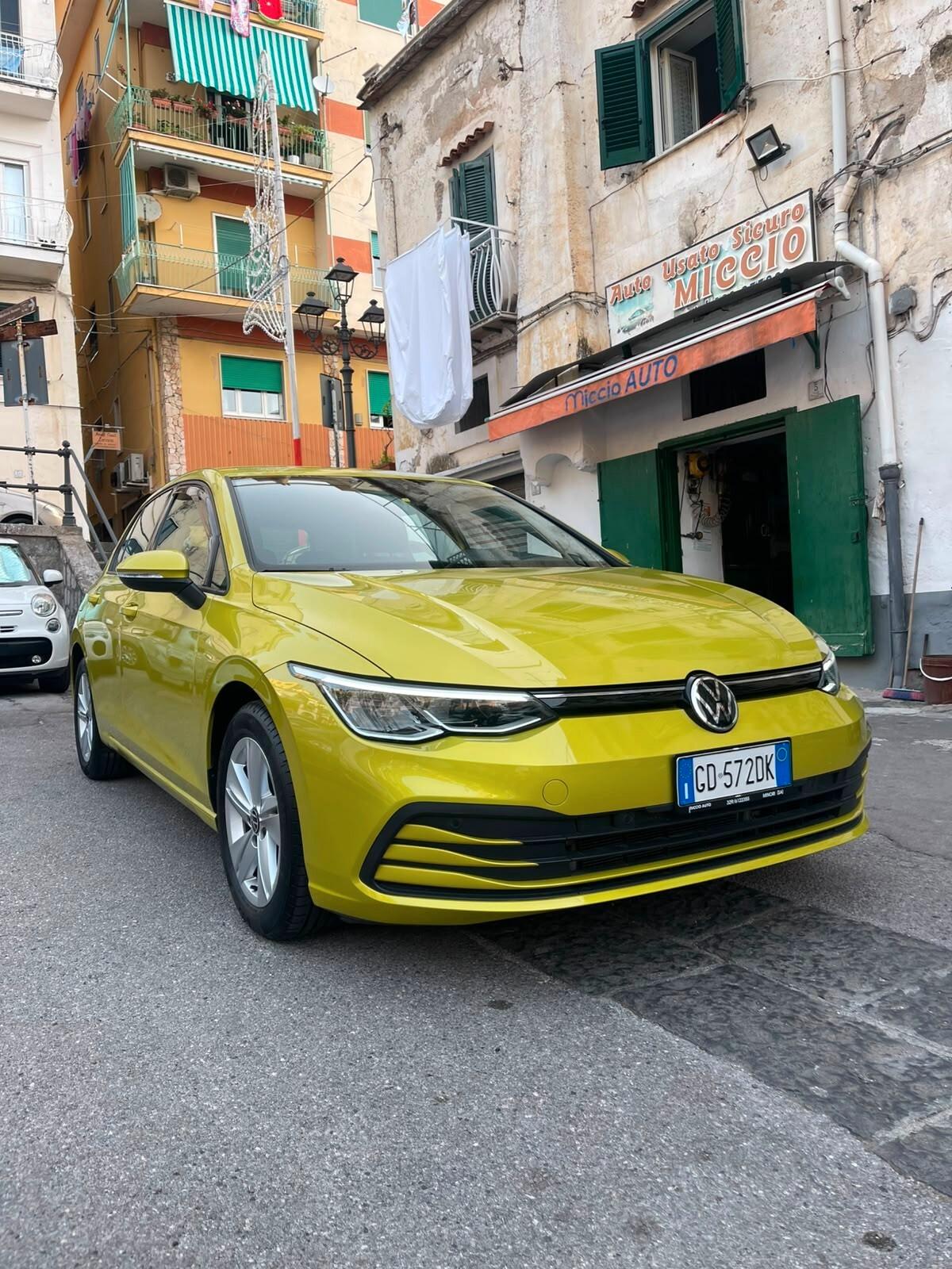 Volkswagen Golf 2.0 TDI 115 CV SCR Life iva esposta