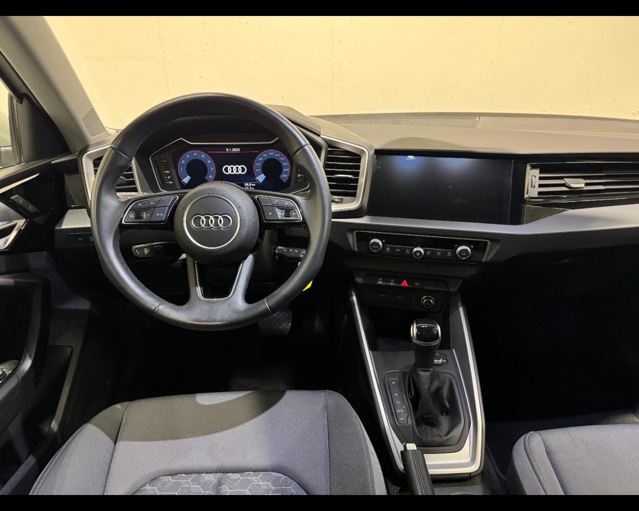 AUDI A1 SPORTBACK 35 TFSI S-TRONIC S-LINE EDITION