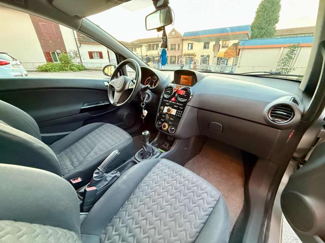 OPEL Corsa 1.2 85CV 3 porte GPL-TECH Edition