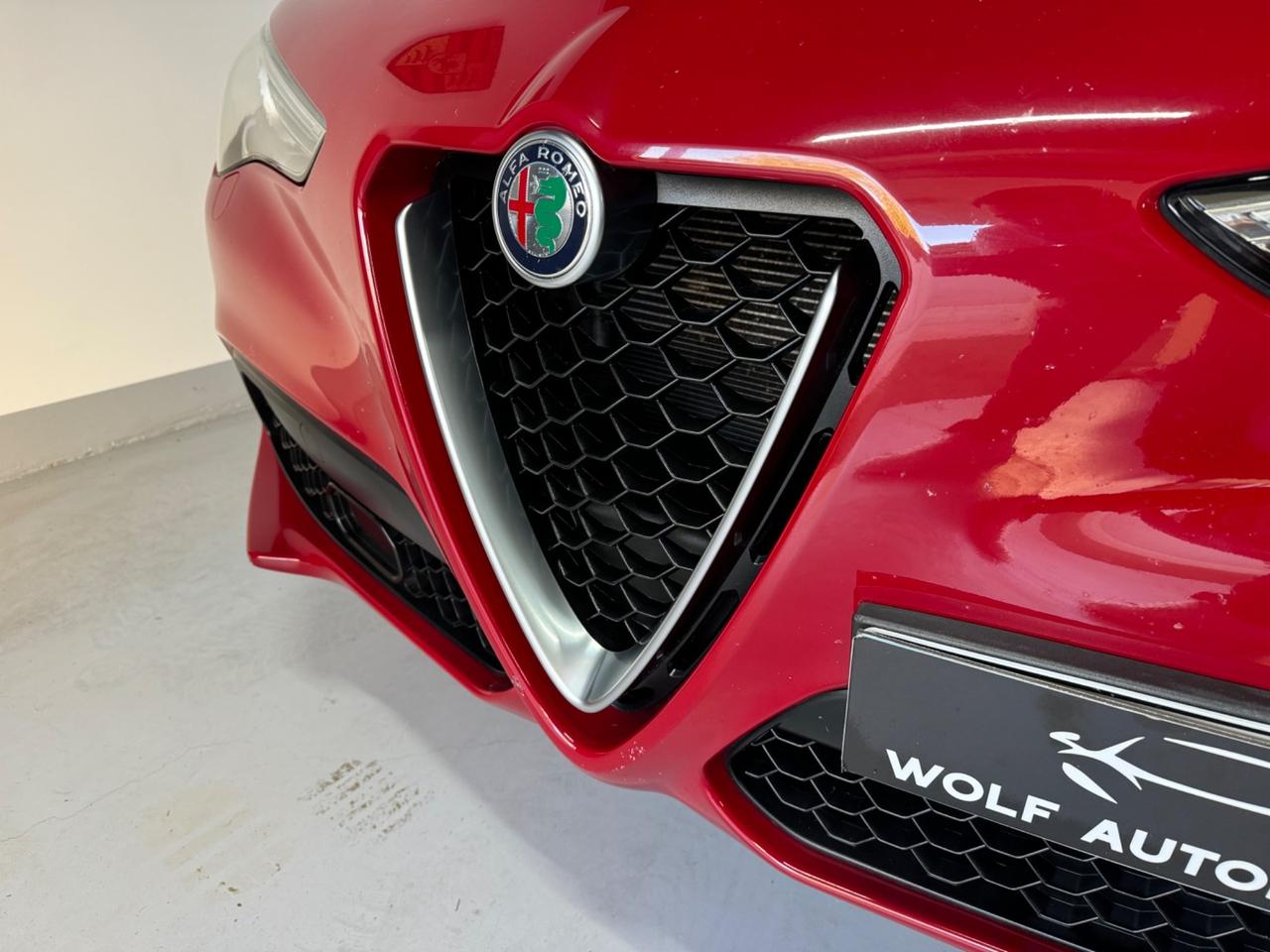 Alfa Romeo Stelvio 2.2 Turbodiesel 160 CV AT8 RWD Business