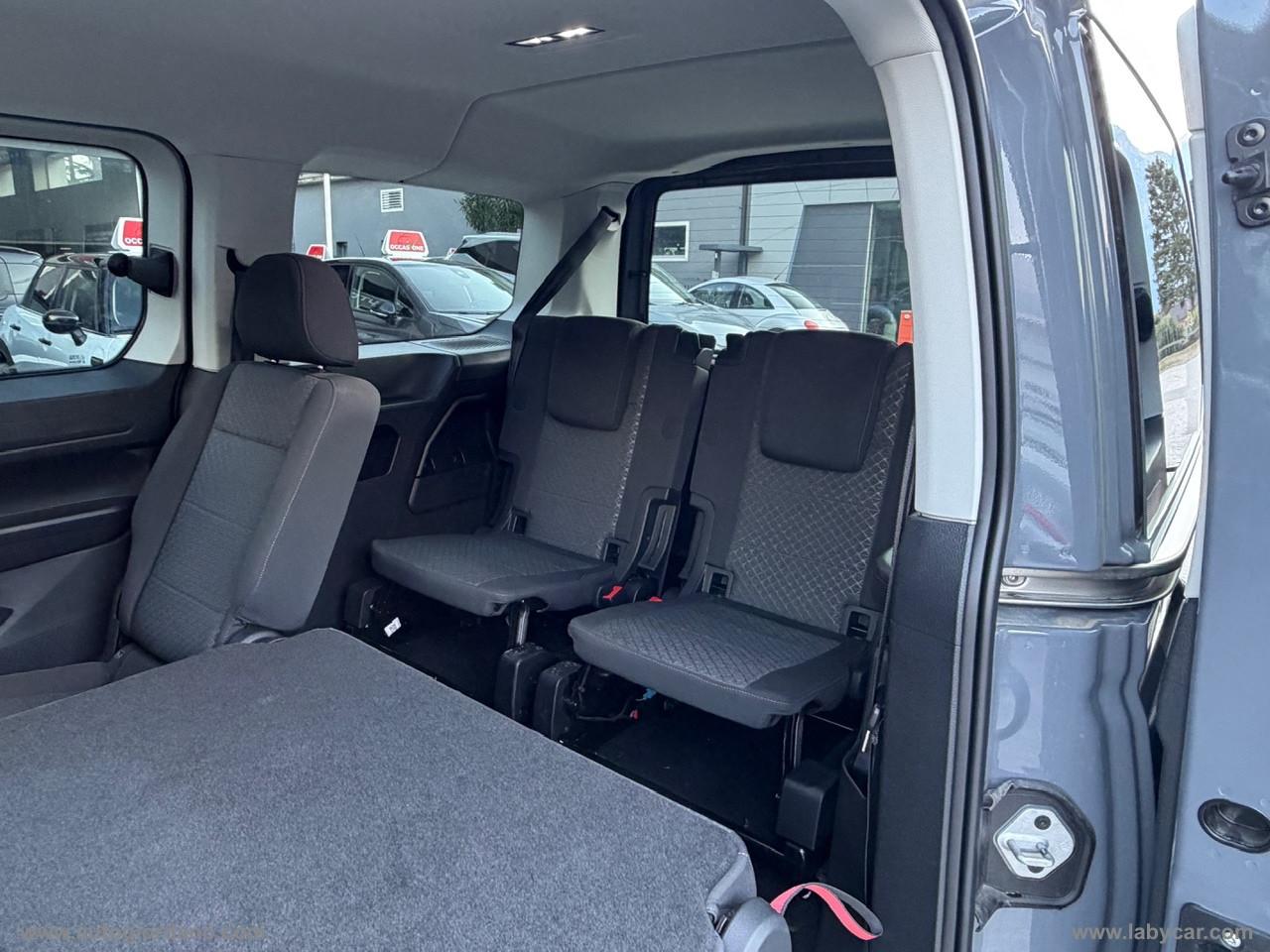 FORD Gr.Tourneo Connect 2.0 122 aut. Tit.