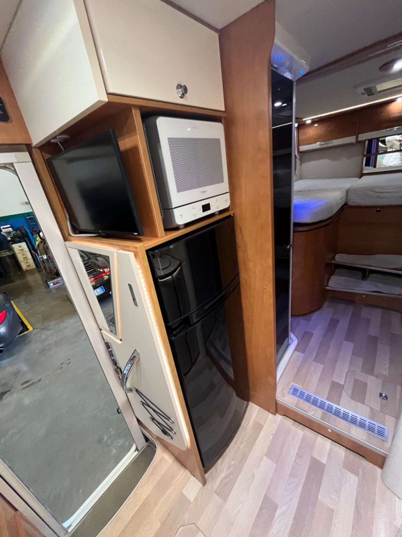 Autostar Prestige 730 LJ 160cv