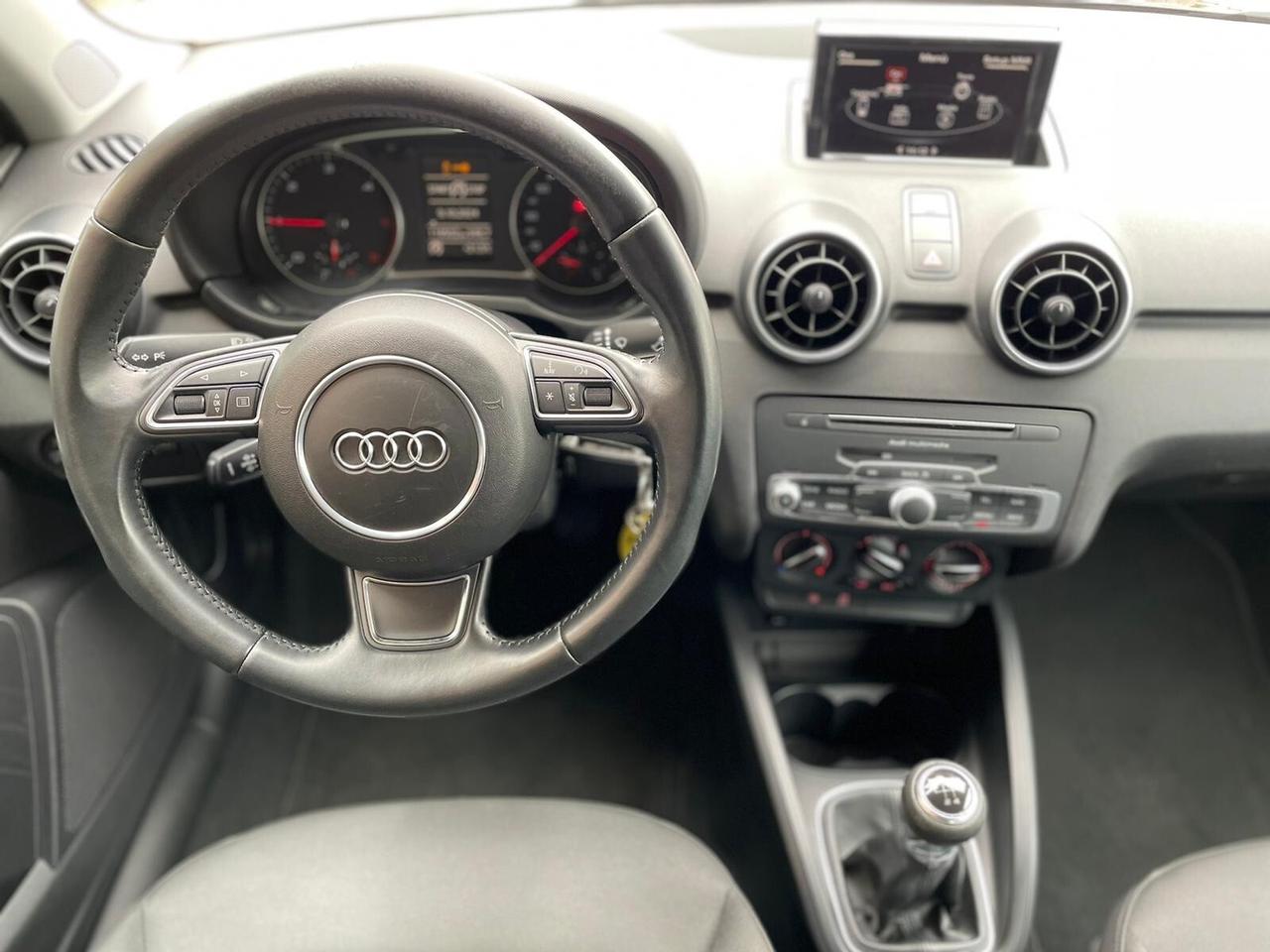 Audi A1 1.6 TDI S tronic Admired