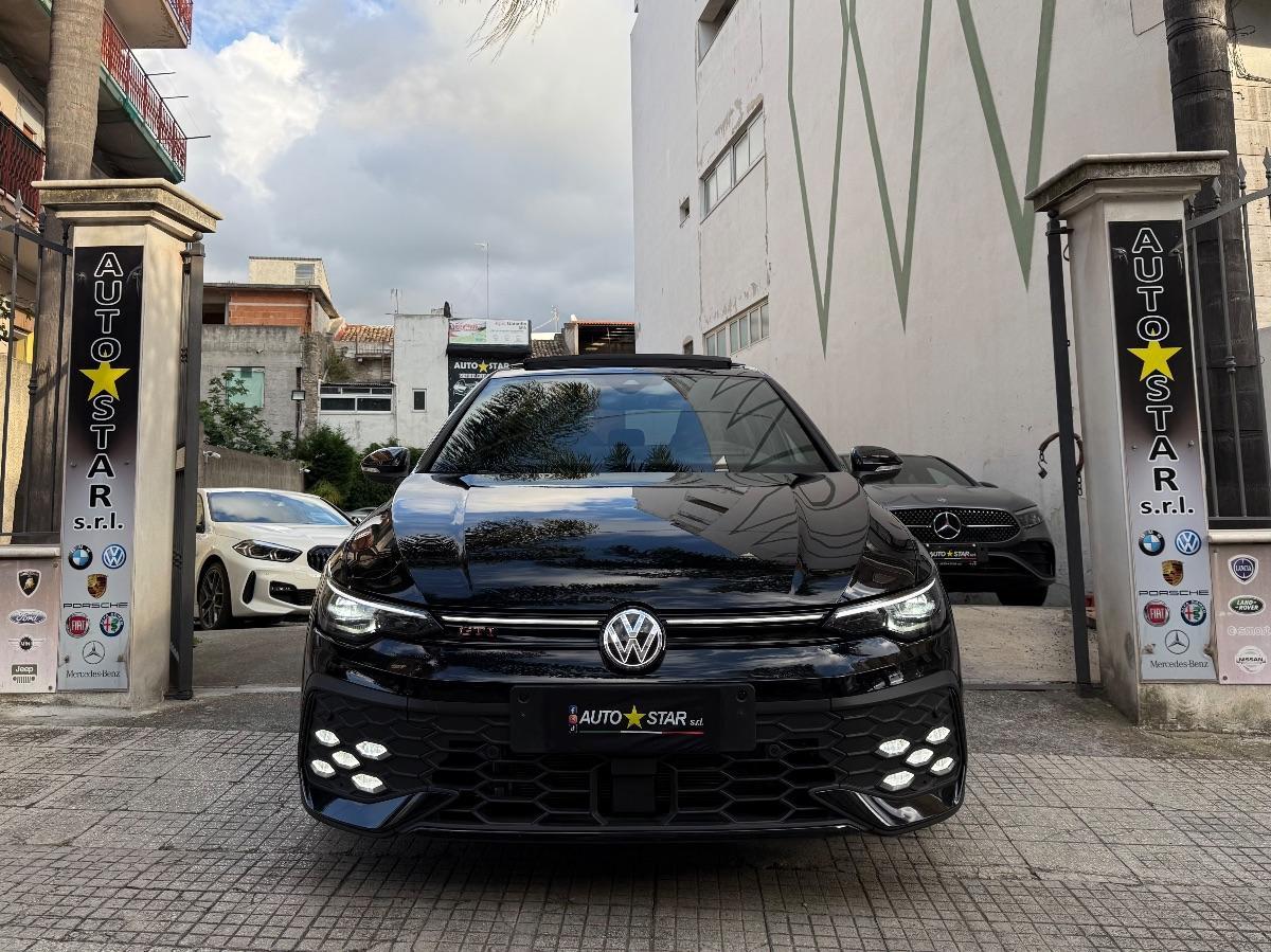 New Volkswagen Golf 8.5 GTI 2.0 TSI 265 CV