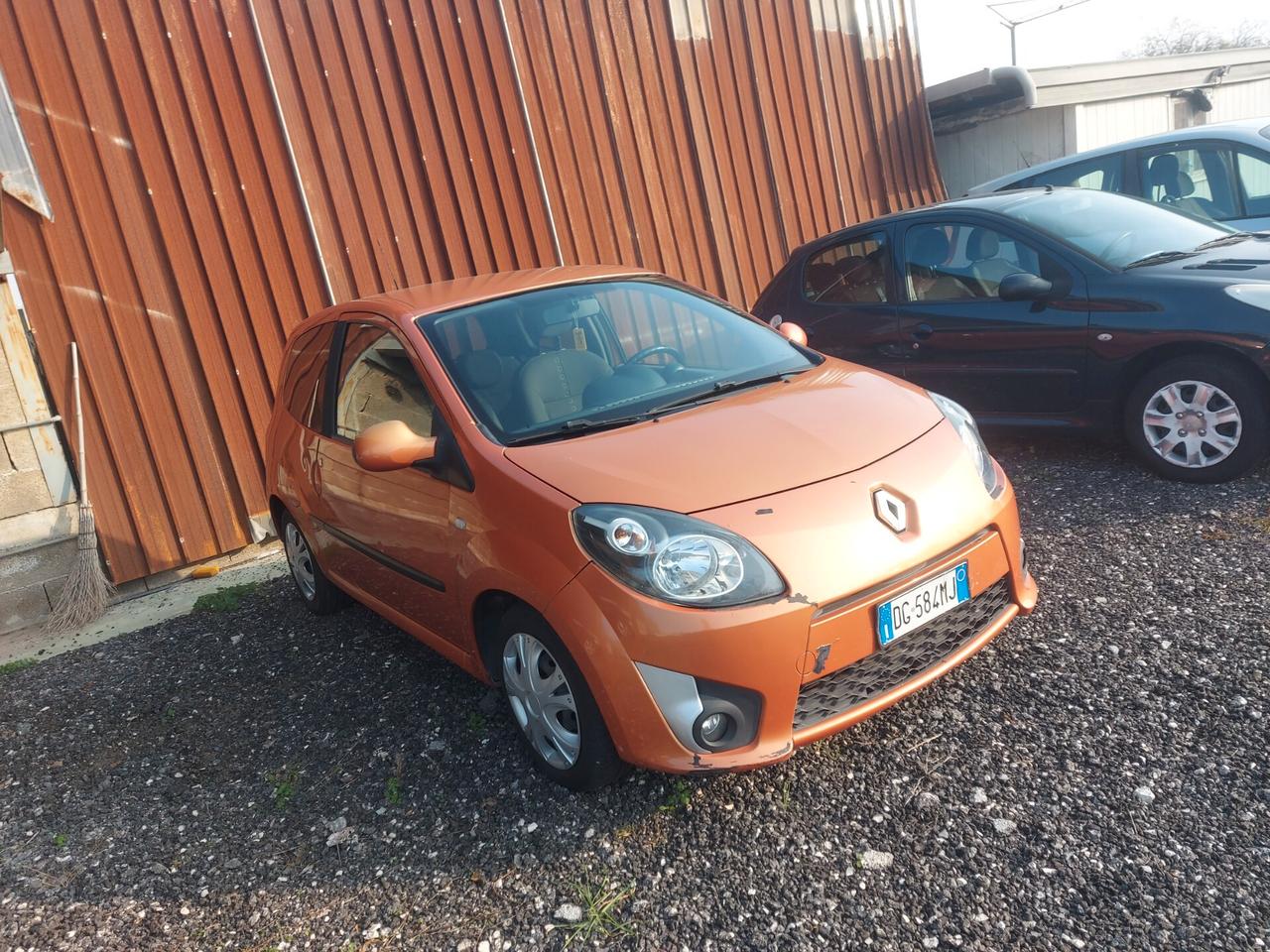 Renault Twingo 1.2 8V 2007 tagliandata