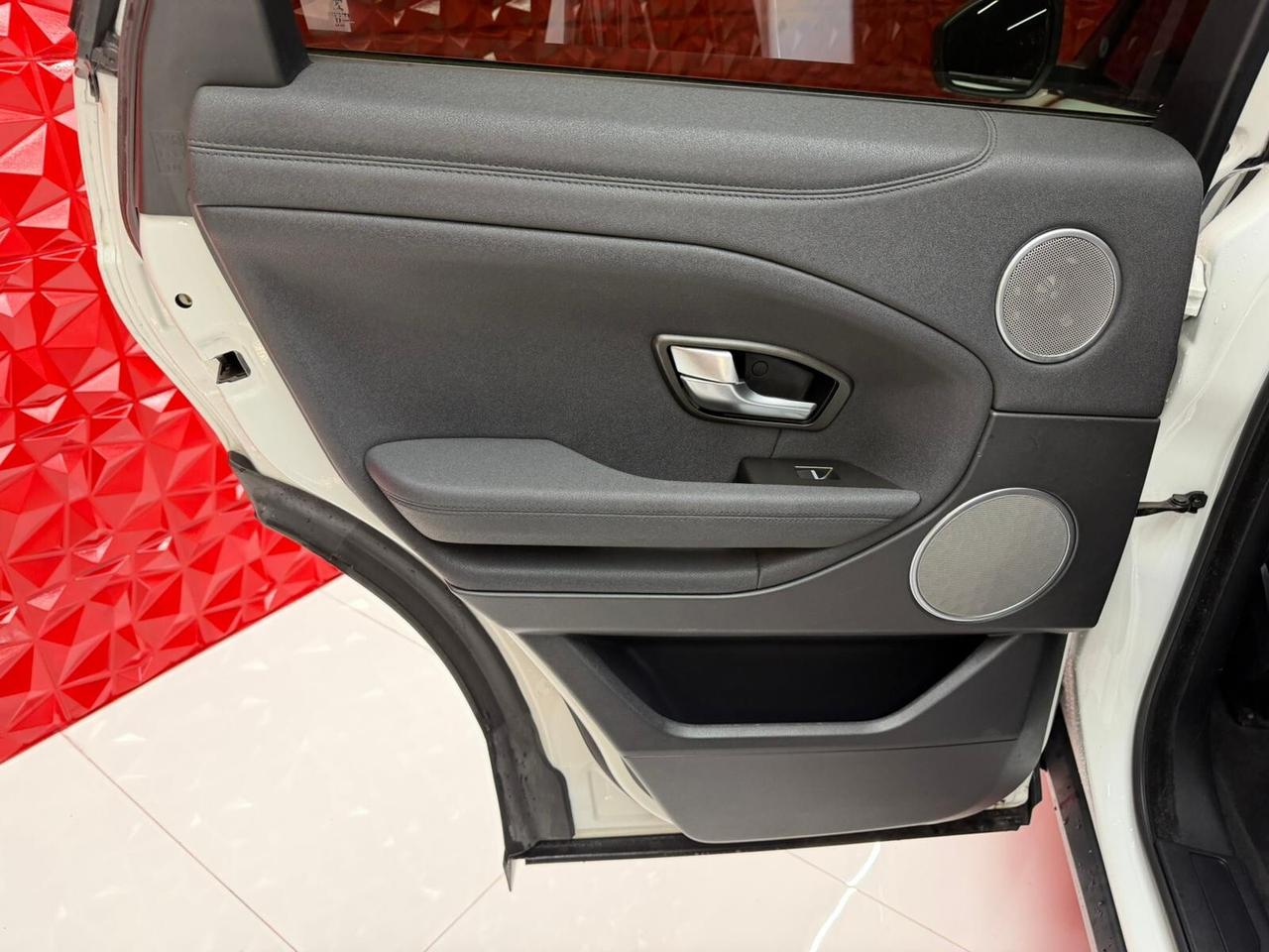 Land Rover Evoque 2.0 eD4 5p. SE 150CV 2017