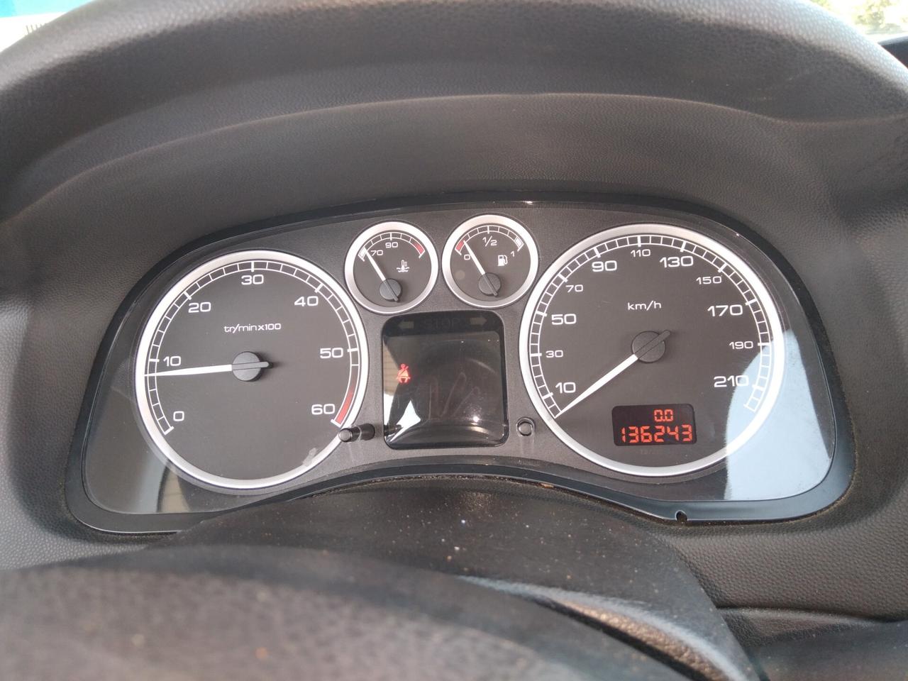 Peugeot 307 1.4 HDi 68cv diesel 5p. XR x neopatentati
