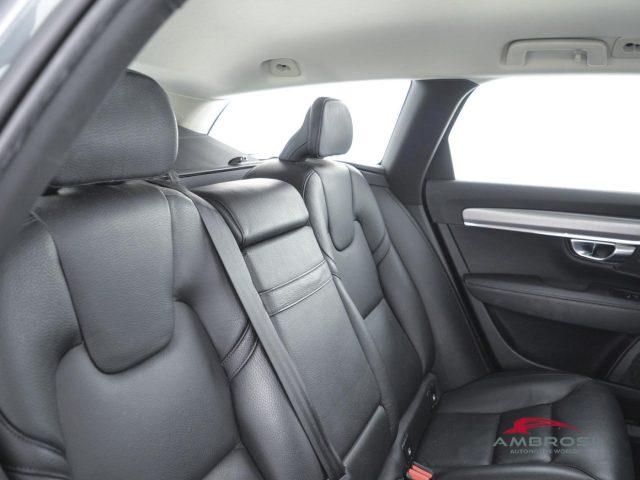 VOLVO V90 D4 Geartronic Momentum