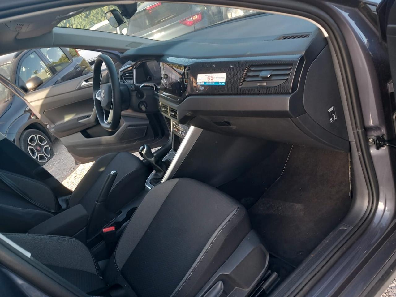 Volkswagen Taigo ANNO 2024 SINISTRADA